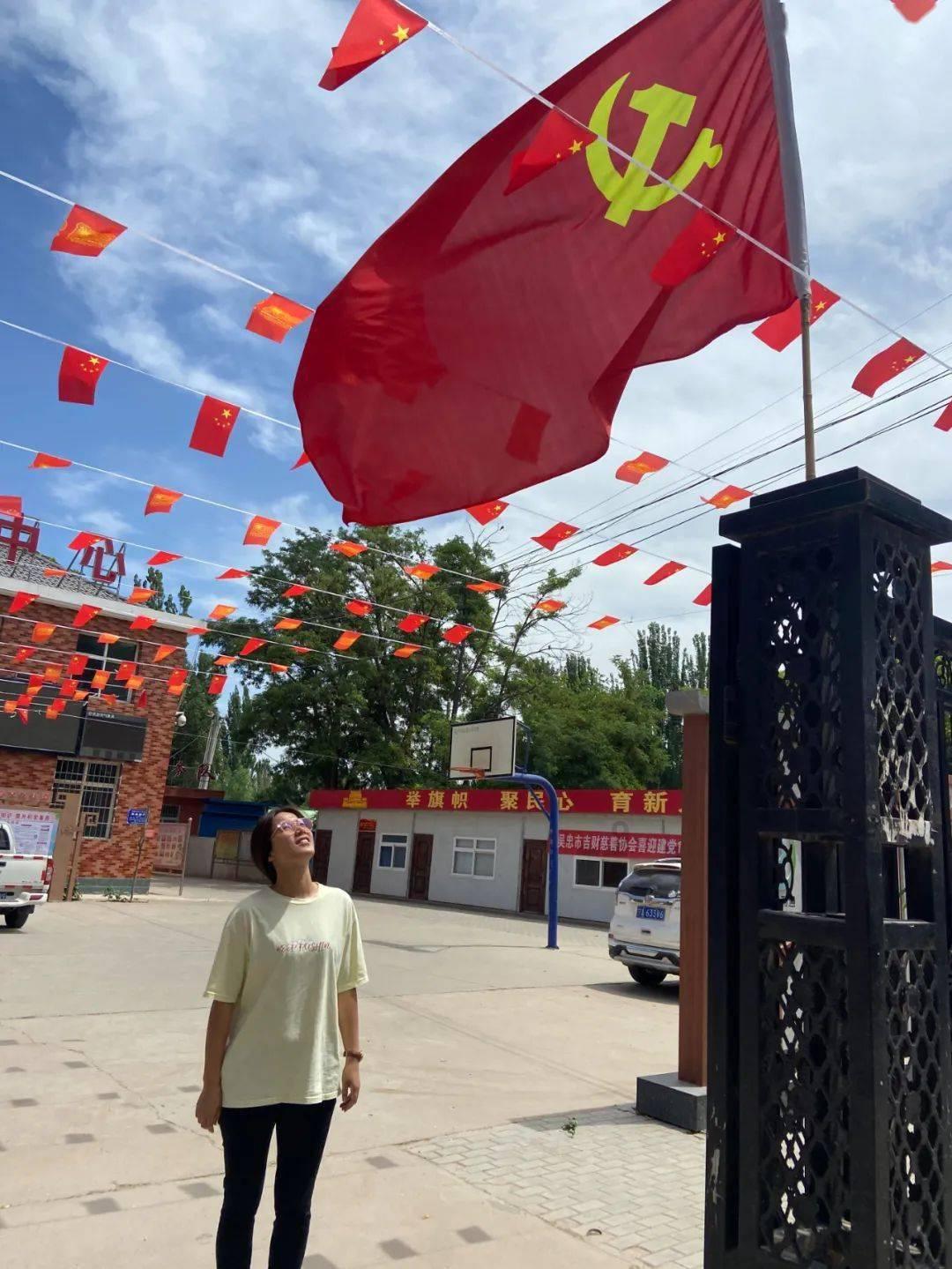 逃离空旷大街