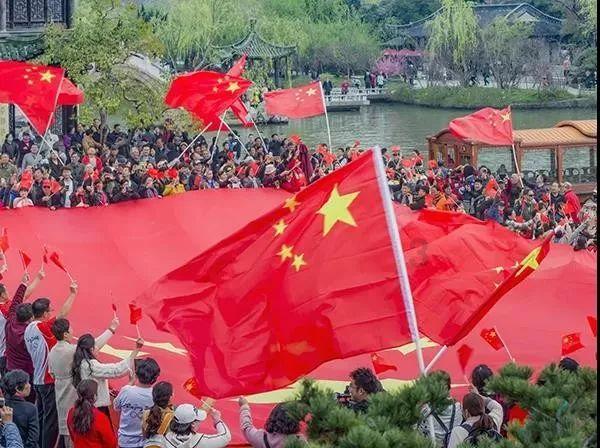 地球月球距离游戏画面